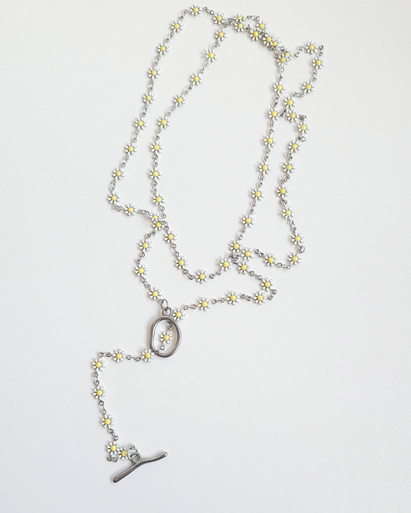 KLN010 Daisy Chain Lariat Necklace in White켈린